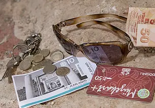 Сколько денег нужно брать с собой на отдых: с этими советами точно не прогадаете