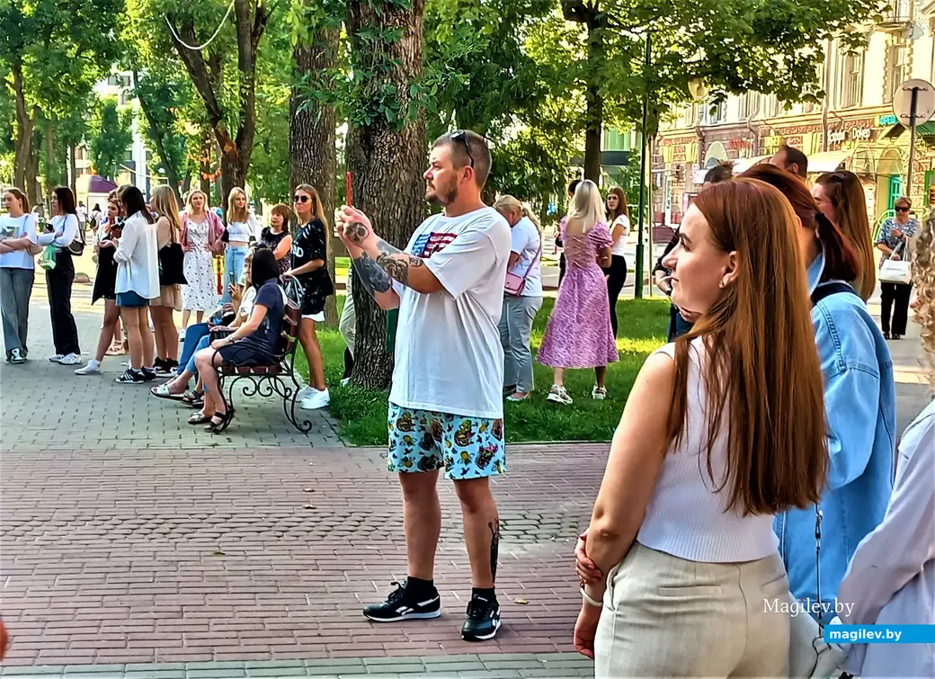 Благотворительный концерт в защиту бездомных животных. Могилев, Комсомольский сквер, 13.07.2023 г.