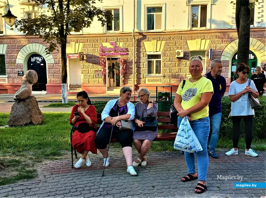 Благотворительный концерт в защиту бездомных животных. Могилев, Комсомольский сквер, 13.07.2023 г.