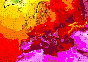 Метеорологи: экстремальная жара во многих странах мира продлится до августа