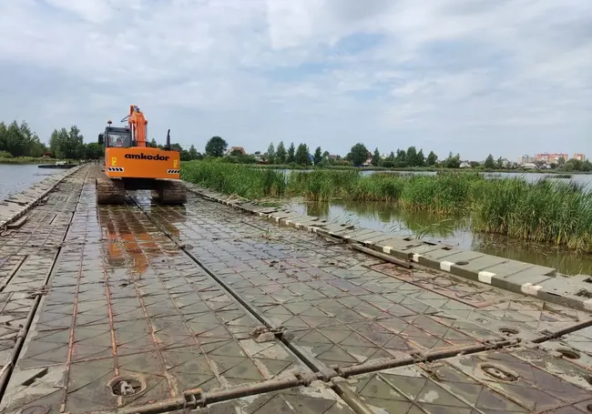 В Могилеве чистят Святое озеро: «острова чаек» больше не будет