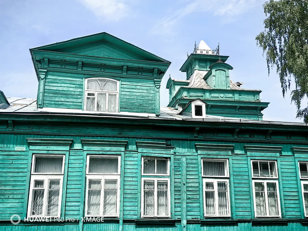 Вот каким увидел Бобруйск флагманский смартфон Huawei P60 Pro