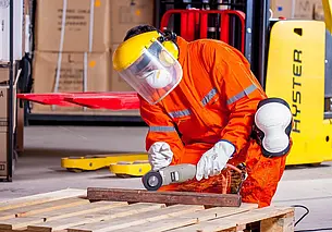 Топ-10 вакансий: рабочие специальности с высокой зарплатой