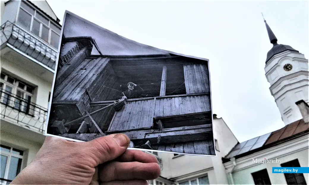 Игорь Дыдышко смотрит вниз. А мы взглянули ввысь. И заметили ну очень много всевозможных изменений. Могилев, 1974 - 2017 г.г.