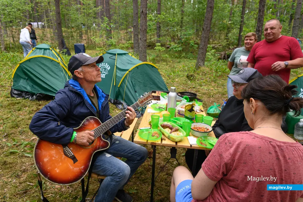 29.07.2023. Н10190, Коровчено, Черноборский сельский Совет, Быховский район, Могилёвская область, Беларусь. XII музыкальный фестиваль «Большая бард-рыбалка»