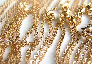 Могилевчанин, будучи в гостях, похитил ювелирное изделие