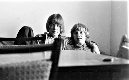 Вася Мак Овчинников (слева) и Андрей Самойлов. Могилев, 1973 г.