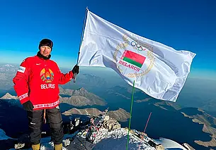 Олимпийский чемпион Александр Богданович взошел на Эльбрус