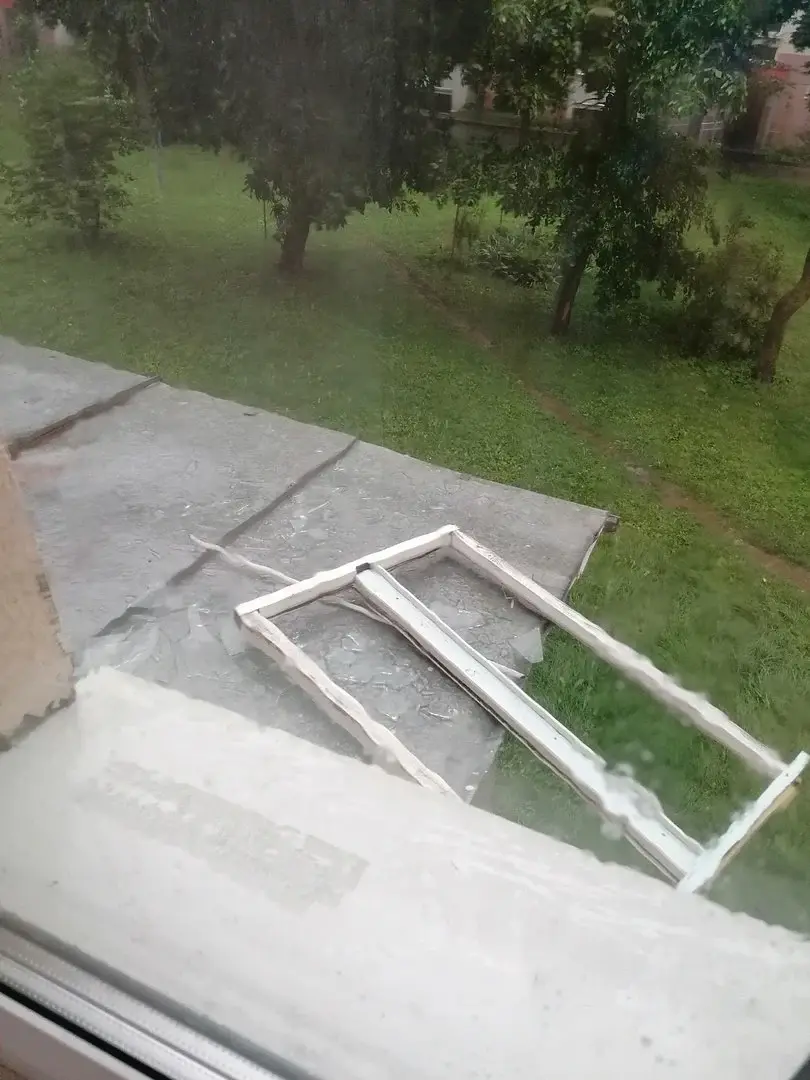 7 августа 2023 г. Последствия непогоды в Могилеве на пр. Мира.