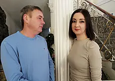 «Она тепло приносит в дом и кофе по утрам готовит». Свадебная пара недели