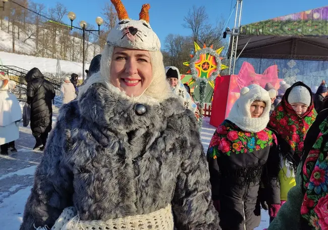 Веселые колядки, хороводы и солдатская каша: могилевчане отгуляли «Рождество в Подниколье»