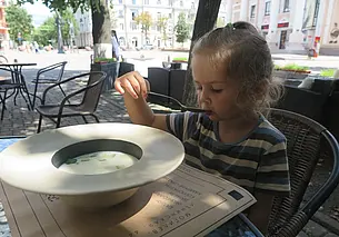 Неожиданно: самое дорогое в обеденном меню – молочный коктейль