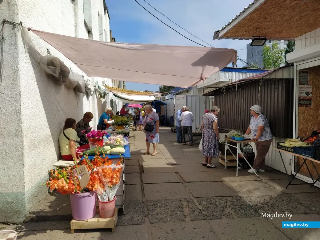 Рынок по улице Островского. Могилев, август 2023 год.
