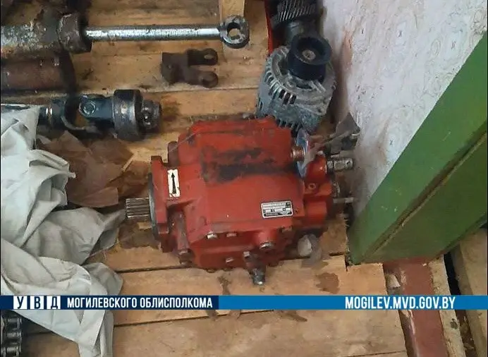 Деталь передана на хранение в сельхозорганизацию. Фото: ТГ-канал «Милиция Могилевщины».