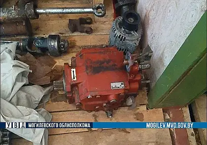 Житель агрогородка Горы украл запчасть от комбайна стоимостью более 12 тысяч рублей