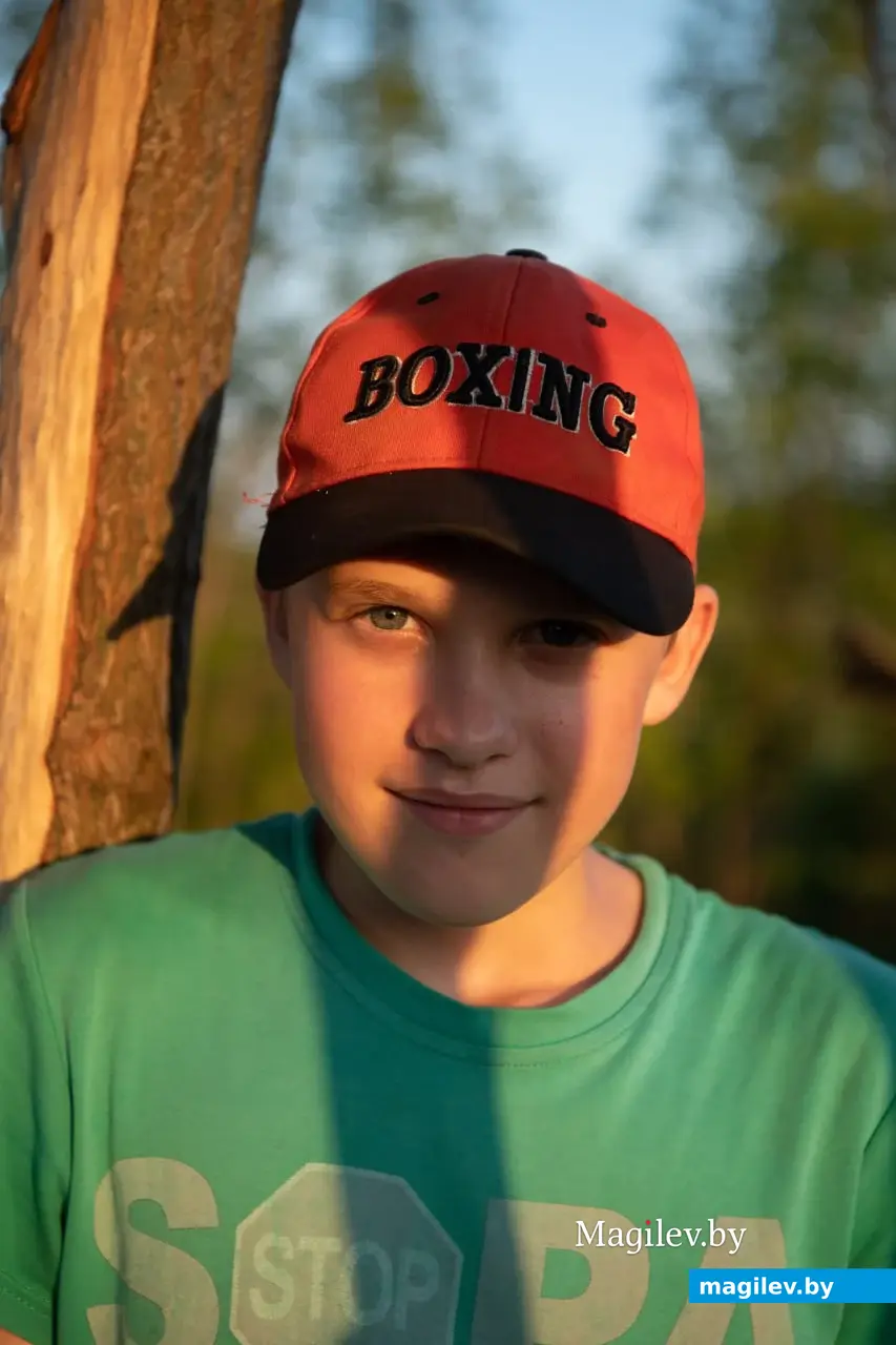 Поселок Брожа, Бобруйский район, август 2023 года. Последние дни летних каникул у детей.