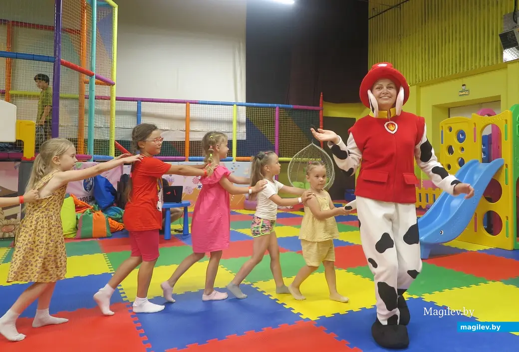 Август 2023 г. Могилев, развлекательный центр «Журавлик» на пр. Мира. К детям приехал «Щенячий патруль»!