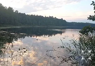 Двое детей утонули на озере в Витебской области. Катались на надувном матрасе