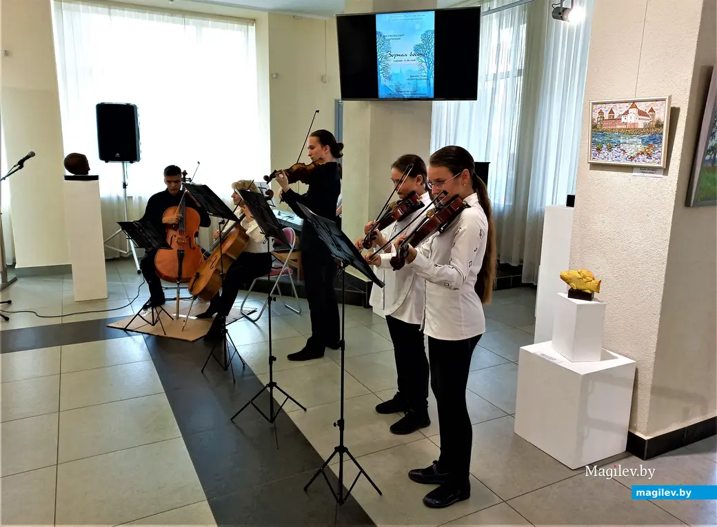 Открытие выставки «Зорная восень». Выставочный зал музея истории Могилева, 31.08.2023 г.