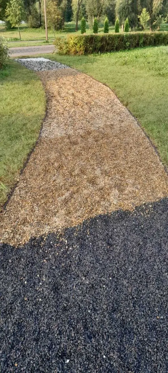 «Босоногая» тропа здоровья в парке «Подниколье» Могилева. Сентябрь 2023 года.