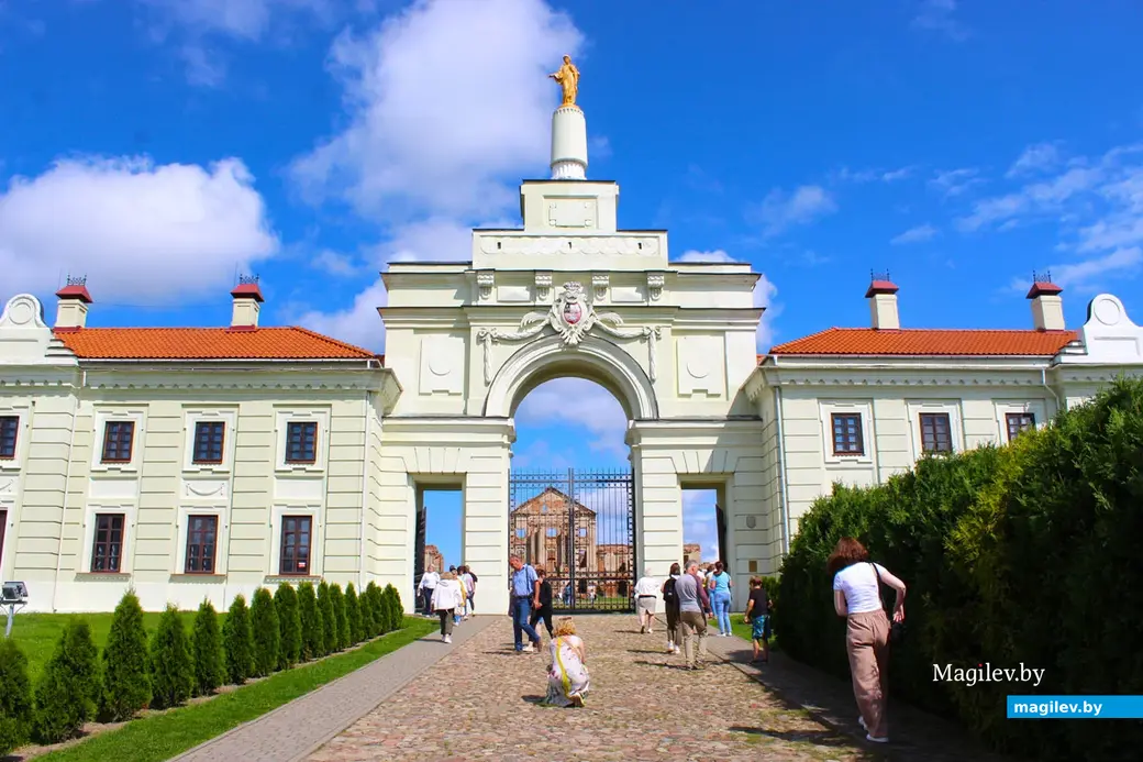 Ружанский замок. Брестская область Беларуси. 2023 год.