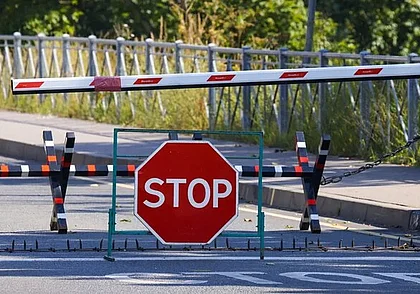 Польша уведомила Беларусь о прекращении пропуска автомобилей с российскими номерами