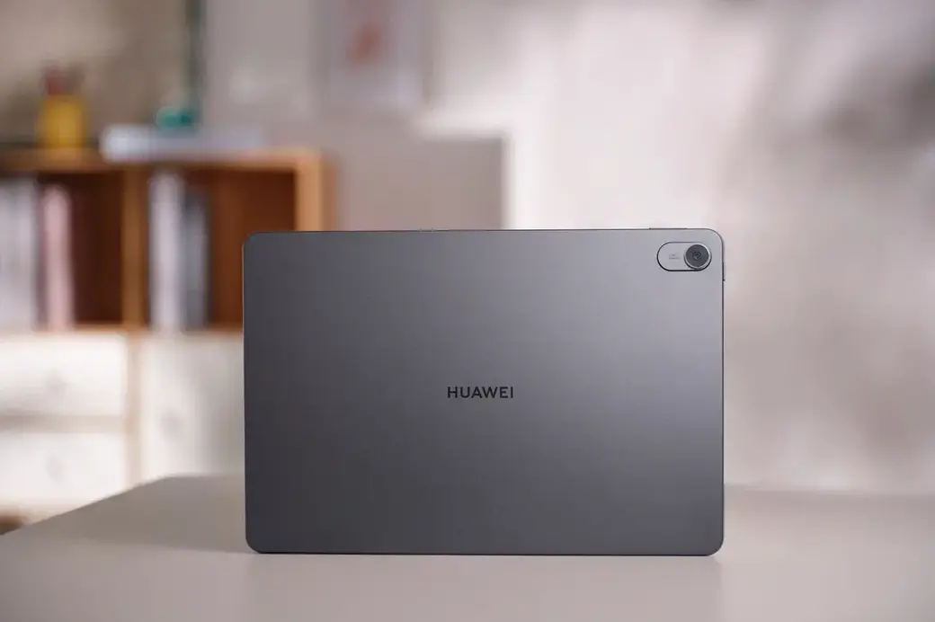 В Беларуси стал доступен планшет Huawei MatePad 11.5 с узкими рамками и съемной клавиатурой