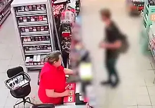 Могилевчанин помогал пенсионеру по хозяйству – и обокрал его. Видео