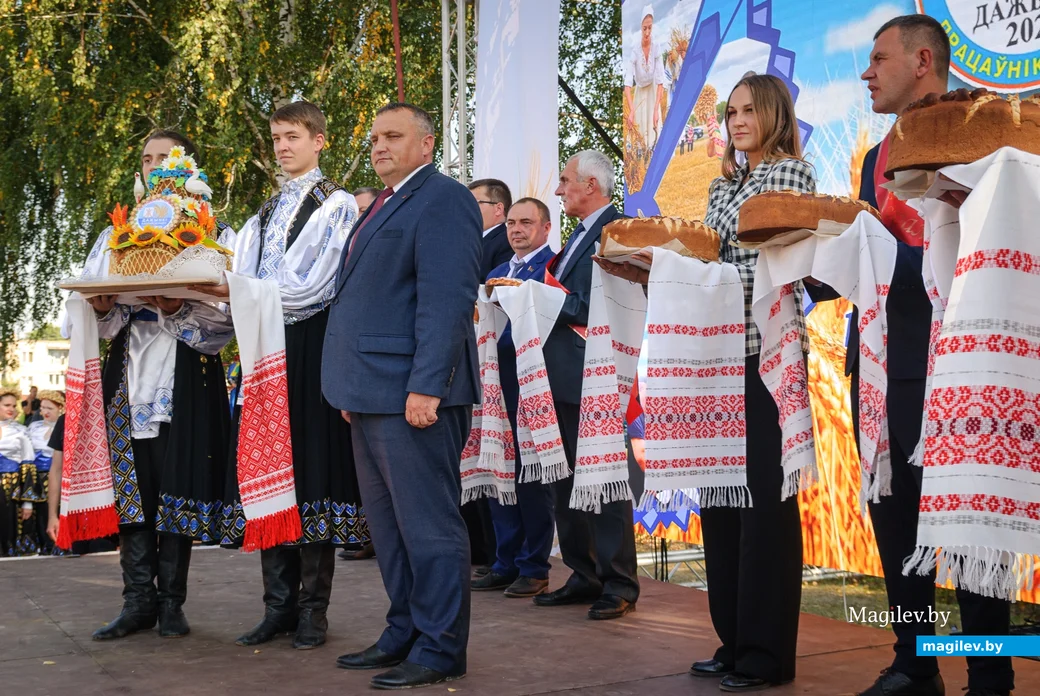 22.09.2023. 16 Молодёжная улица, Воротынь, Воротынский сельский Совет, Бобруйский район,