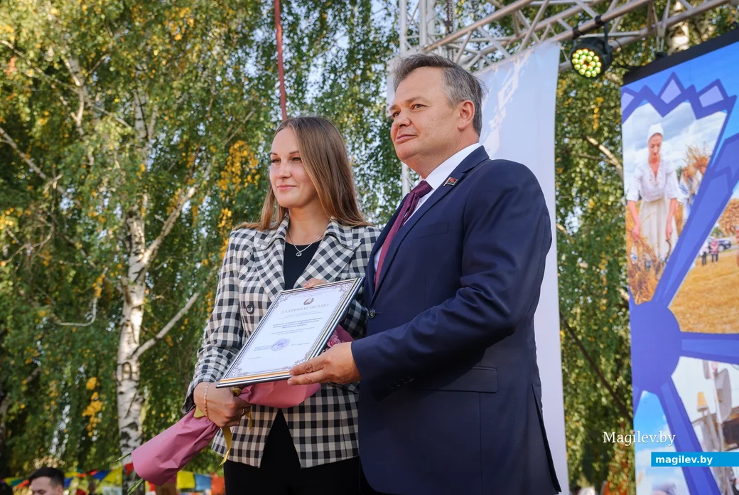 22.09.2023. 16 Молодёжная улица, Воротынь, Воротынский сельский Совет, Бобруйский район,