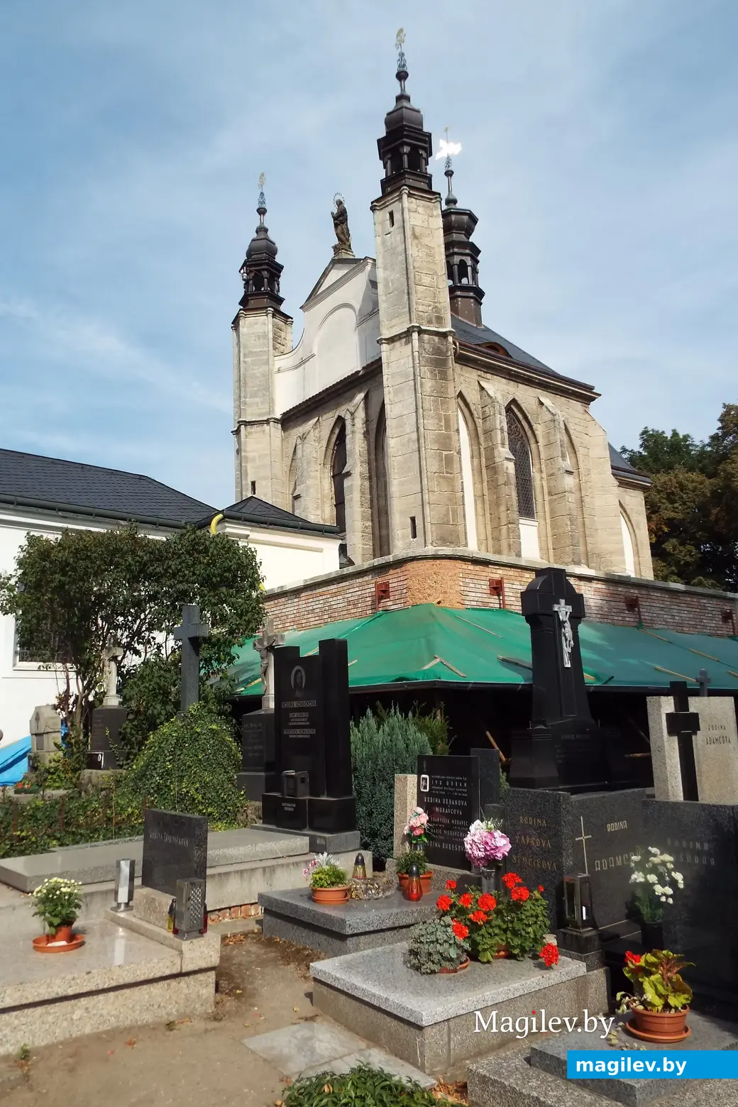 Костел Всех святых, больше известный как Костница.