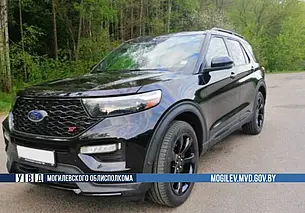 Могилевчанин отдал автомобиль на полировку, а его угнали и повредили