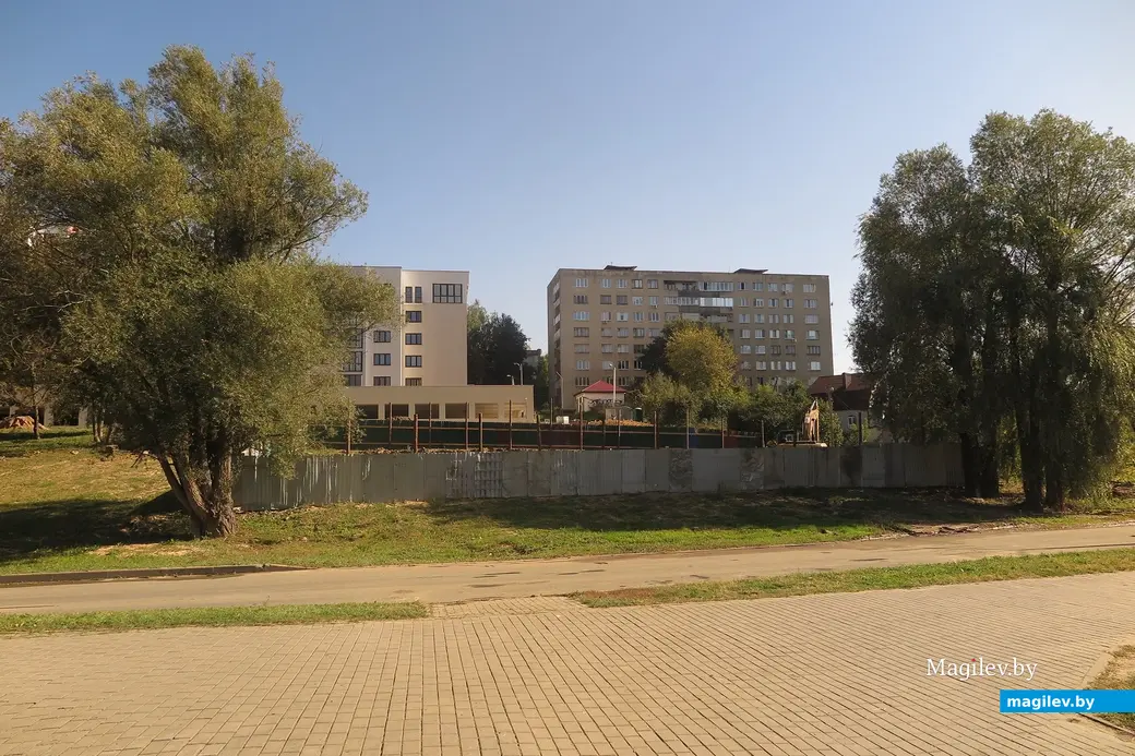 27 сентября 2023 г. Могилев. На Дубровенке идет стройка.
