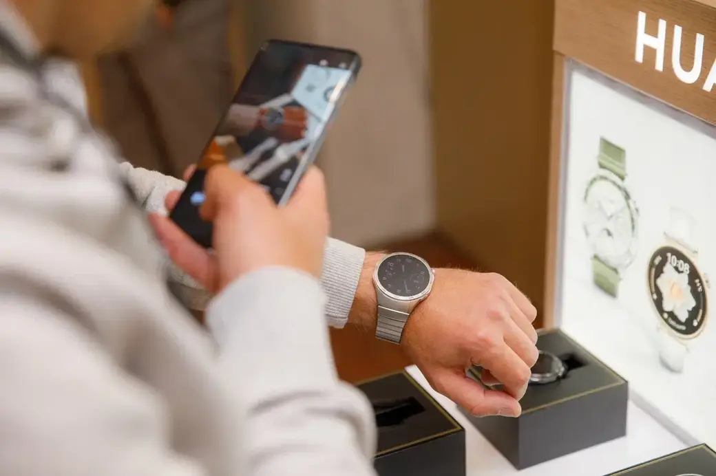 В Беларуси появятся стильные смарт-часы Huawei Watch GT 4 с «умным» подсчетом калорий и до 14 дней работы без подзарядки