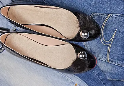 Три пары обуви, которые должны быть в гардеробе у каждой модницы этой осенью: выбор стилистов