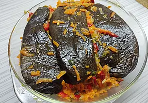 Готовим сами: квашенные баклажаны, фаршированные овощами