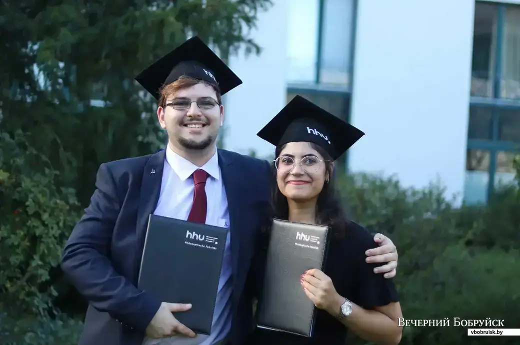 Верасень 2023, выпускны ва ўніверсітэце Генрыха Гейнэ ў Дзюсэльдорфе. Ізраільцянін з іярданкай.