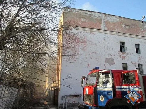 Март 2015 года. Могилев, Первомайская/Ленинская. Бывший хлебозавод №2 после пожара.