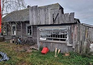 Отец и сын погибли на пожаре в Кировском районе. Супругу хозяина успели спасти