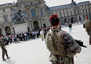 Во Франции объявлен режим «чрезвычайной антитеррористической готовности»