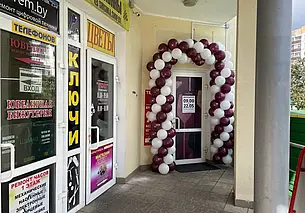 В Могилеве в ТЦ «Презент» открылся магазин с низкими ценами на напитки и продукты