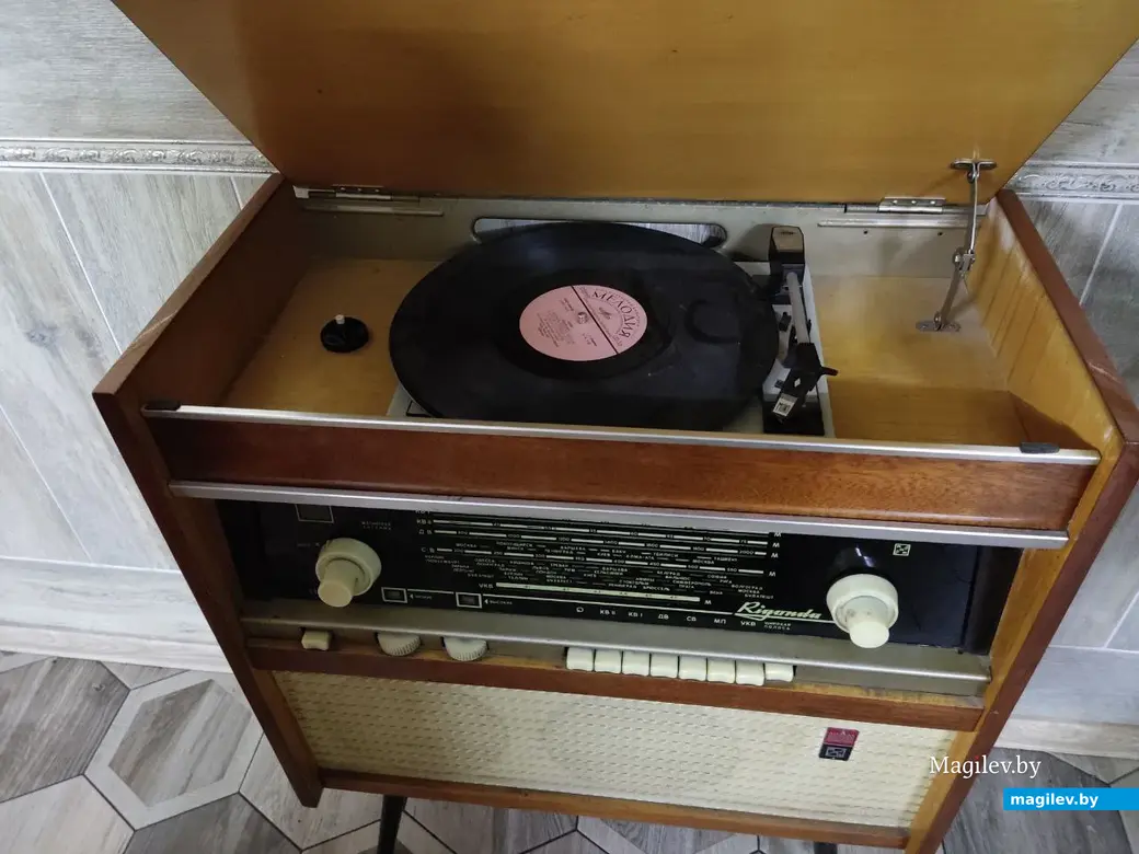 Интерьер ресторана "Винтаж" для тех, кто не прочь поностальгировать. Могилев, 18.10.2023 г