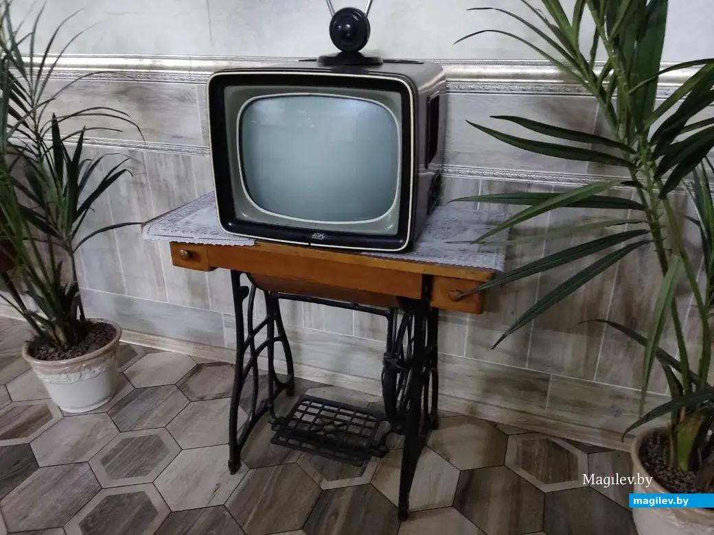 Интерьер ресторана "Винтаж" для тех, кто не прочь поностальгировать. Могилев, 18.10.2023 г