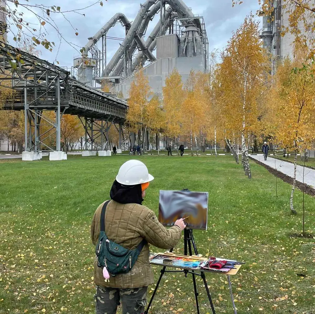 Участники, проходящего в Могилеве пленэра по живописи, знакомятся с Могилевщиной. Фото предоставлено Могилевским областным художественным музеем имени Павла Масленикова.