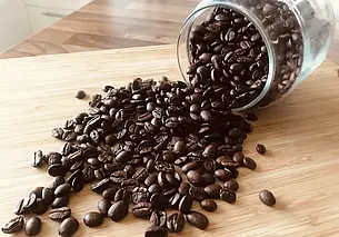 Кофе, джемы и даже пиво: Беларусь временно ослабила продуктовое эмбарго для Латвии