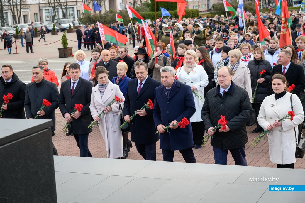 07.11.2023. Площадь им. В.И.Ленина. 7 ноября – День Октябрьской революции, праздничный день в
