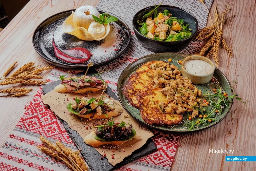 Сет ресторана в Гродненской области «Княжеский двор» (Мирский замок).