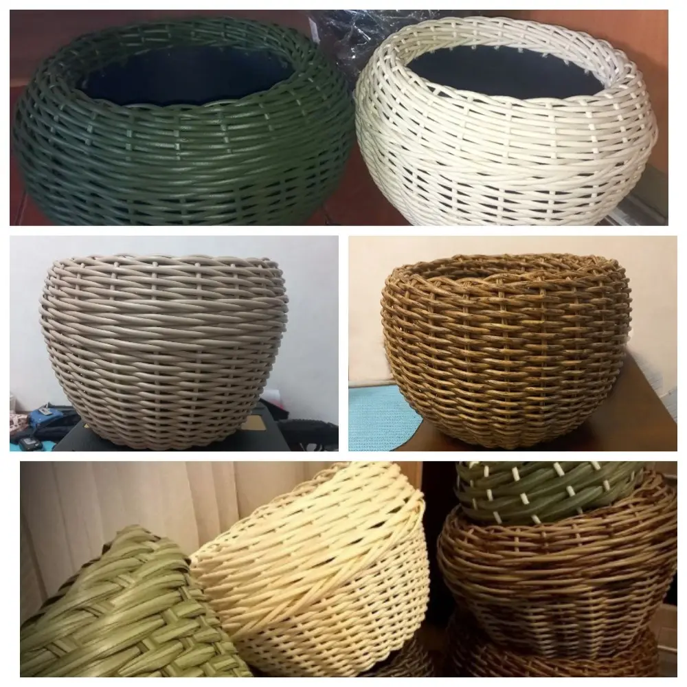 Плетеная корзина Татьяны Маковецкой. Прочность проверяют сын и собака.