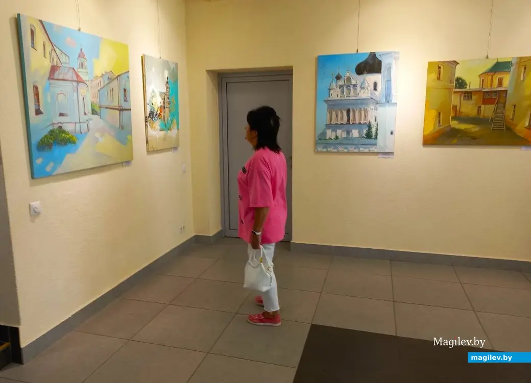 02.08.2024 г. Могилев, выставочный зал музея истории Могилева. Презентация арт-проекта «Могилев глазами гостей».