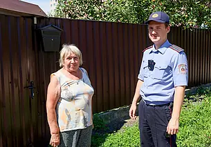 Участковый инспектор помог вернуть могилевчанке украденные деньги